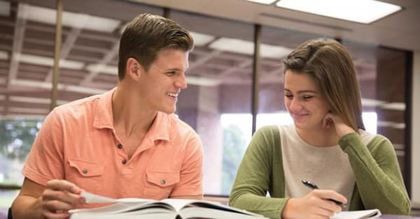 アメリカの義務教育では、「学校以外での勉強」も可能です