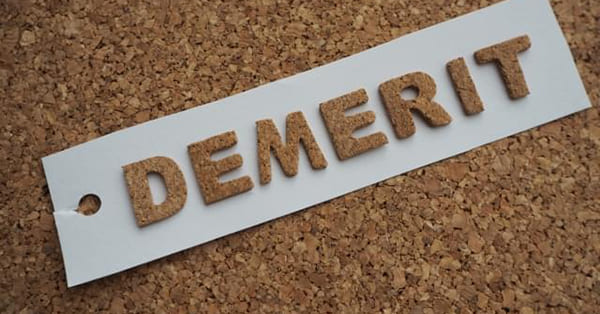 卒業率があまり高くない