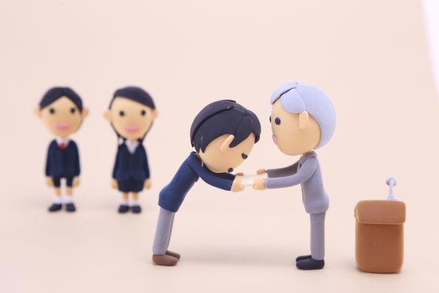 同級生と顔を合わせないで卒業式に出席する方法はあるの？