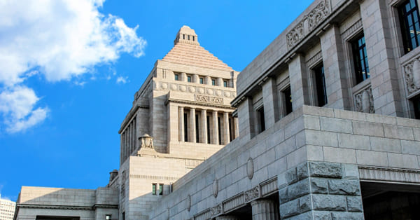 強い劣等感を持つ人の3つの特徴と、劣等感を克服する7つの方法