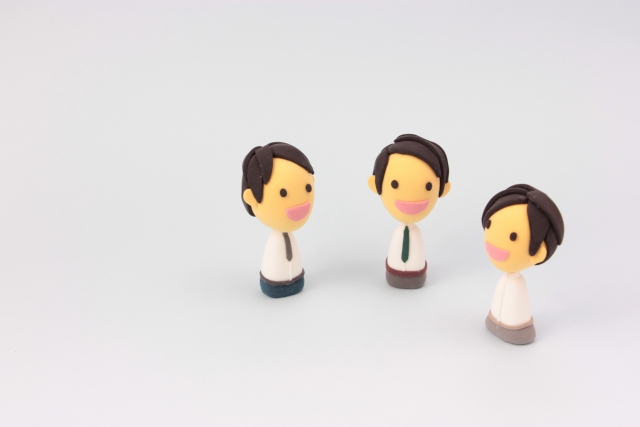 ⑥相手の目は見なくてもよい