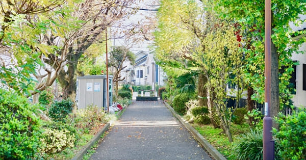 ひきこもりの人へ-多くの味方がいることを忘れないで-