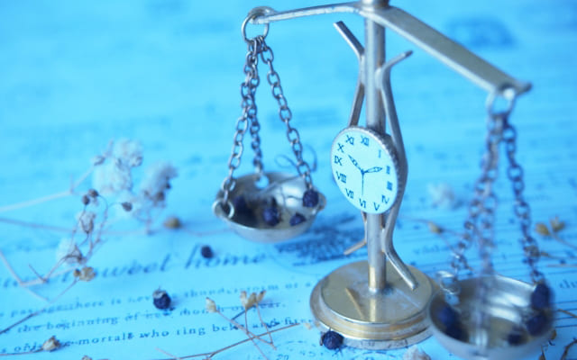 学校に行くプラスとマイナスの部分を比べて、折り合いをつける