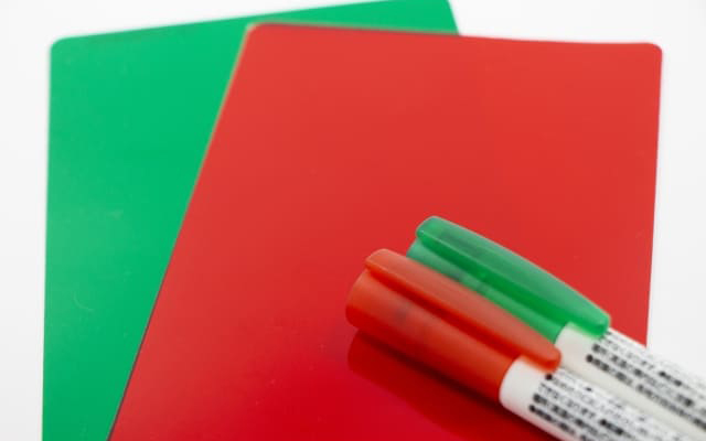 「黙読だけ」など、一つの暗記法だけを行っている