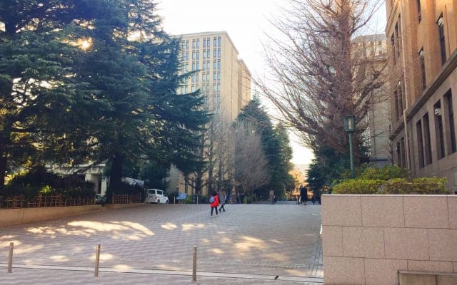 オープンキャンパス・学校説明会などに行こう