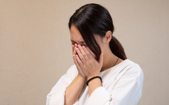 自己否定から周りとの関わりが怖くなる