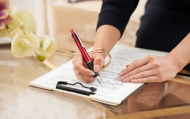 ③専門機関を頼る