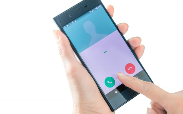 対応②先生が毎日電話をしてくるなら、「こちらから連絡します」と断る