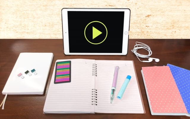 通信制高校とは、毎日通学する必要のない高校