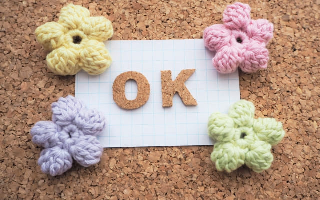 ①学校を休むことを許し、子どもに伝える