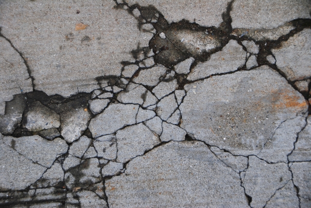 家庭崩壊の危機。勉強どころじゃない